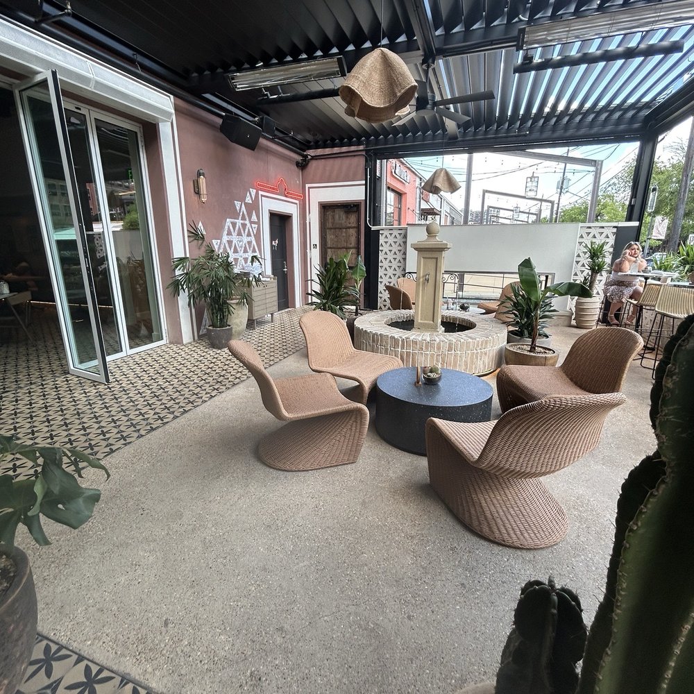 Palma - Outdoor area - Whiskey Bars Near Me - Dallas, Texas Palma - Outdoor area - Whiskey Bars Near Me - Dallas, Texas