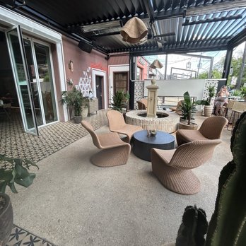 Palma - Outdoor area - Whiskey Bars Near Me - Dallas, Texas Palma - Outdoor area - Whiskey Bars Near Me - Dallas, Texas