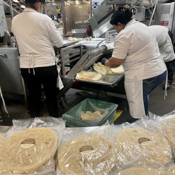 Mercado Gonzalez - Fresh tortillas - Mexican Near Me - Costa Mesa, California Mercado Gonzalez - Fresh tortillas - Mexican Near Me - Costa Mesa, California