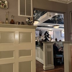 Mamma Ventura Restaurant & Lounge - Inside