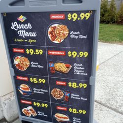 WingsUp! - Lunch specials