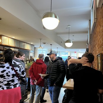 Ellē - Inside - Cafes Near Me - Washington, DC, District of Columbia