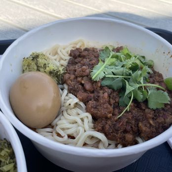 Jojo's Kitchen: Taiwan Eats - Dan Dan Noodle - Taiwanese Near Me - Rancho Cucamonga, California Jojo's Kitchen: Taiwan Eats - Dan Dan Noodle - Taiwanese Near Me - Rancho Cucamonga, California