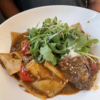 La Belle Vie Kitchen - Short ribs over pasta. - French Near Me - Suwanee, Georgia La Belle Vie Kitchen - Short ribs over pasta. - French Near Me - Suwanee, Georgia
