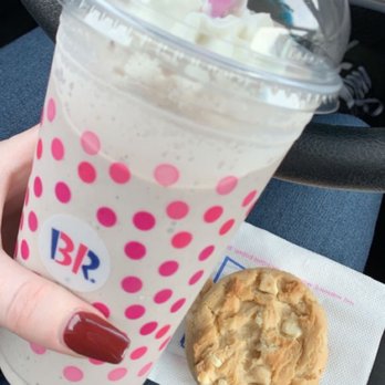 Baskin-Robbins - Oreo shake - Ice Cream & Frozen Yogurt Near Me - Garden Grove, California Baskin-Robbins - Oreo shake - Ice Cream & Frozen Yogurt Near Me - Garden Grove, California