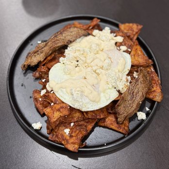 Ninas Kitchen - Chilaquiles Rojos - Salvadoran Near Me - San Fernando Valley, California Ninas Kitchen - Chilaquiles Rojos - Salvadoran Near Me - San Fernando Valley, California
