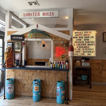Bread & Brine - Seafood Near Me - Hastings on Hudson, New York