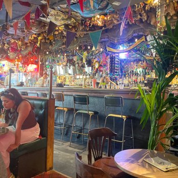 Paradise Palms - Cool place - Dive Bars Near Me - Edinburgh, EDH Paradise Palms - Cool place - Dive Bars Near Me - Edinburgh, EDH
