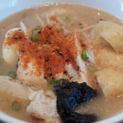 Sushi Shop Ste-Hyacinthe Quebec - Spicy Tonkutsu ramen with grilled chicken