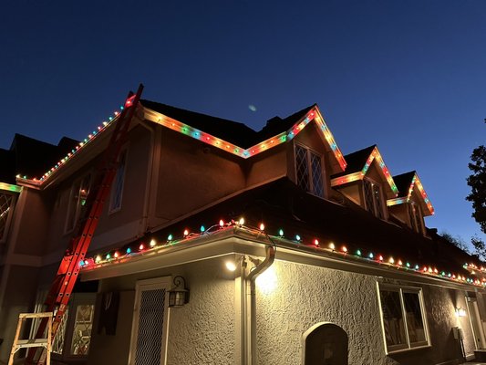 Traditional lighting! - Traditional incandescent lighting!