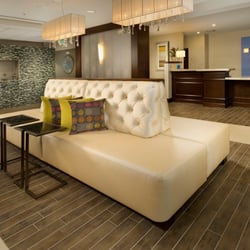 Holiday Inn Express & Suites Caryville