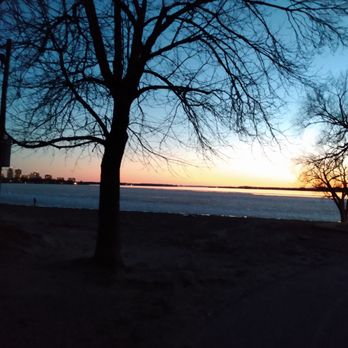 Westboro Beach - Sunset, Monday March 29, 2021. - Beaches Near Me - Ottawa, Ontario