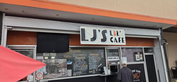 LJ's Lil' Cafe by null