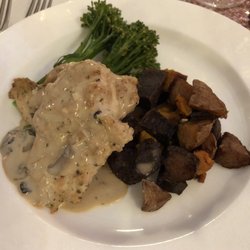 Heritage Hunt Golf & Country Club - Chicken marsala