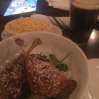 The Salted Pig - Duck Rice bowl, Mac and cheese and a Firestone Velvet Merlin! Winning! (is it still "cool" to say that??) - Gastropubs Near Me - Riverside, California