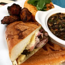 Papi's Empanadas