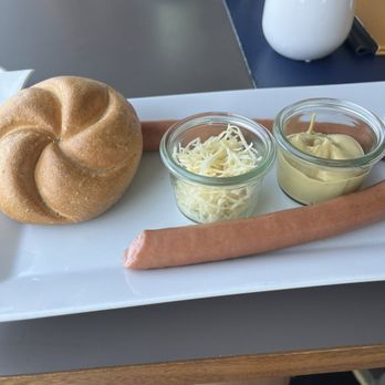 Restaurant im Donauturm - Frankfurter Snack - Austrian Near Me - Vienna, 9 Restaurant im Donauturm - Frankfurter Snack - Austrian Near Me - Vienna, 9