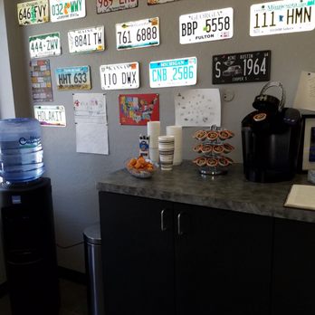 Xpress Automotive - Complimentary coffee station and water dispenser for their customers are a very nice touch! - Auto Repair Near Me - Phoenix, Arizona Xpress Automotive - Complimentary coffee station and water dispenser for their customers are a very nice touch! - Auto Repair Near Me - Phoenix, Arizona