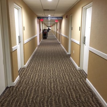 Comfort Inn Sandusky - Long hallway - Hotels Near Me - Sandusky, Ohio Comfort Inn Sandusky - Long hallway - Hotels Near Me - Sandusky, Ohio