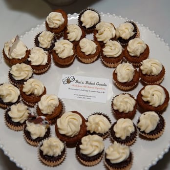 Bee's Baked Goods - Pumpkin and chocolate cupcakes for The Pet Rescue Center - Desserts Near Me Bee's Baked Goods - Pumpkin and chocolate cupcakes for The Pet Rescue Center - Desserts Near Me