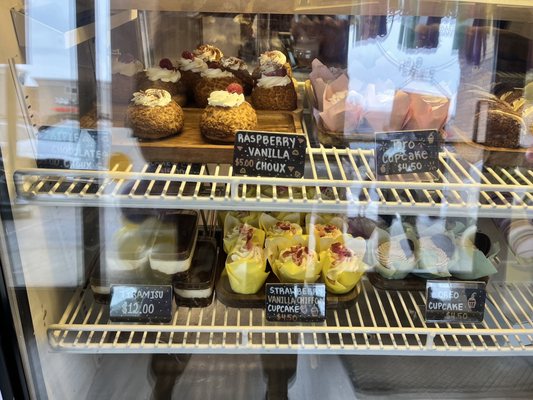 Sugar Blooms Bakery by null
