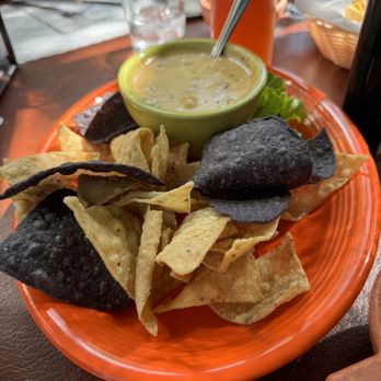 El Pinto - El Pinto Chile Con Queso - New Mexican Cuisine Near Me - Albuquerque, New Mexico