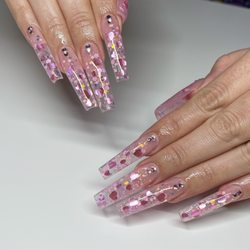 Nails by Emm