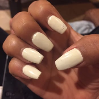Nail Spa Studio - Looks as if I did them myself. Notice the 2 thumbs different sizes - Waxing Near Me - Pacoima, California Nail Spa Studio - Looks as if I did them myself. Notice the 2 thumbs different sizes - Waxing Near Me - Pacoima, California