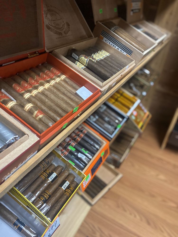 GIFT AND TOBACCO Updated September 2024 38 Photos & 36 Reviews