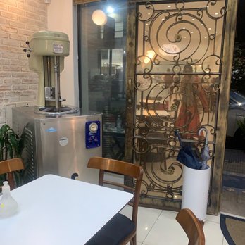 Damp Sorvetes - Desserts Near Me - São Paulo, SP