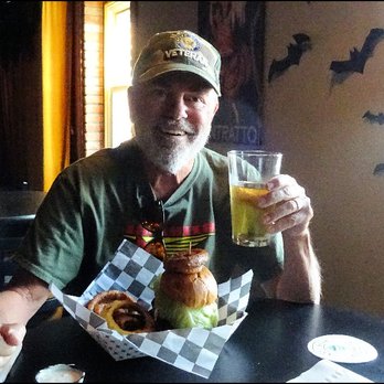 Lincoln Speakeasy Taproom - prepare to enjoy one of the mose delicious burgers and onion rings  served in our area. - American Near Me - Lincoln, California