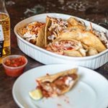 R&B Kitchen - a plate of food and a bottle of beer - Soul Food Near Me - Dartmouth, Nova Scotia