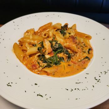 Luigi's - Chicken pasta - Italian Near Me - Bartlesville, Oklahoma