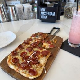 pizza pizza