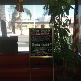 Bun-N Burger - Photo taken 4/12/2015 - today's specials - Burgers Near Me - Alhambra, California Bun-N Burger - Photo taken 4/12/2015 - today's specials - Burgers Near Me - Alhambra, California