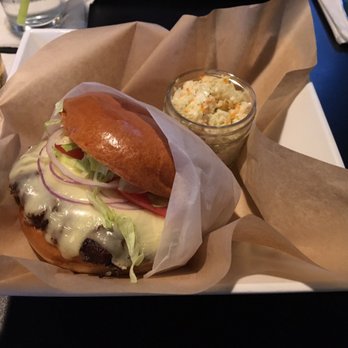 Blackie's - The Classic Diner at Blackie's is quite possibly one of the best burgers I've ever had. - American Near Me - Smithfield, Rhode Island