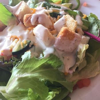 Hooters - Side Salad - Sports Bars Near Me - Kansas City, Kansas