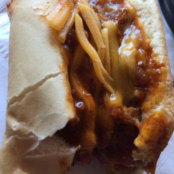 Bob's Footlongs - Fluffy bun, good chili dog. - Burgers Near Me - Fortuna, California