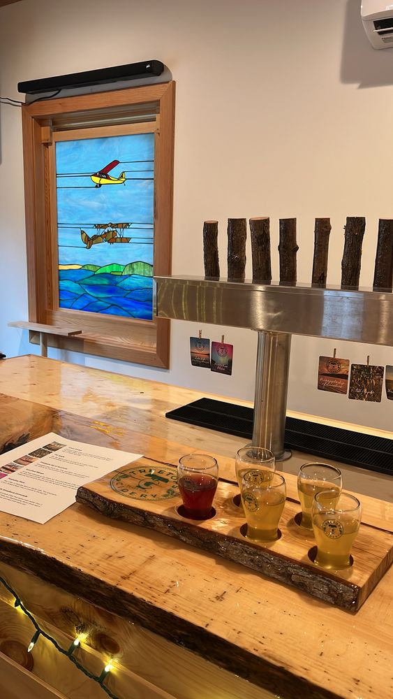 Treetops Cidery Logo