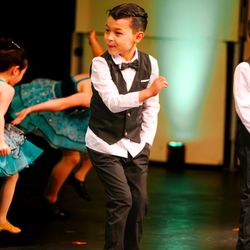 Momentum Dance