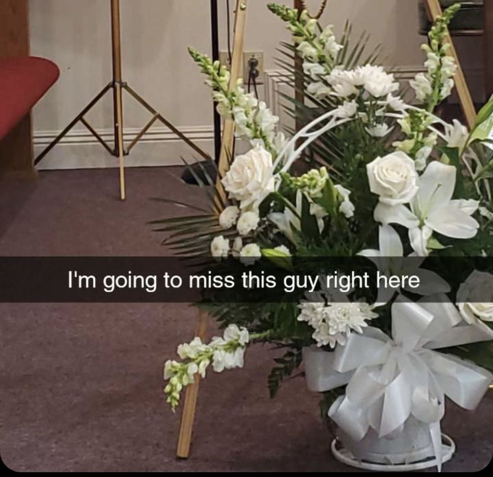 THE HUMMINGBIRD FLORIST & GIFTS Updated August 2024 851 S Captain Gloster Dr, Gloster