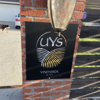 Uys Garagiste Vineyard and Winery - Wineries Near Me - Temecula, California