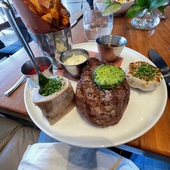 Elm - Steak - New American Near Me - New Canaan, Connecticut