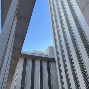 Florida State Capitol - Exterior - I've seen prison buildings with more flair. - Landmarks & Historical Buildings Near Me - Tallahassee, Florida Florida State Capitol - Exterior - I've seen prison buildings with more flair. - Landmarks & Historical Buildings Near Me - Tallahassee, Florida