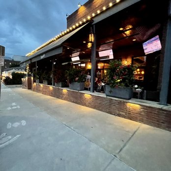Roosevelt's - Gastropubs Near Me - Tulsa, Oklahoma