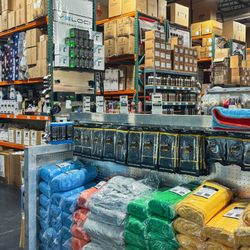 Specialty Supply - With hundreds of towels, applicators, and job-specific tools available, Specialty Supply is your one-stop shop.