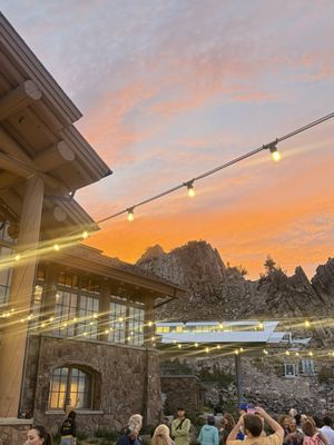 Needles Lodge by null