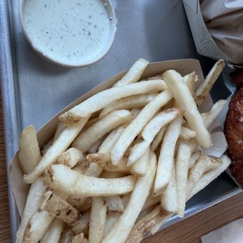 Gott's Roadside - French fries - Burgers Near Me - San Francisco, California