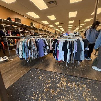 Buffalo Exchange - Inside - Women's Clothing Near Me - Brookline, Massachusetts