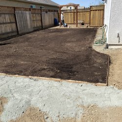 Flores Landscaping